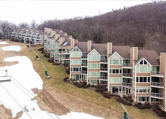 Diamond Adventure Slope Side With Foosball And Arcade At Wintergreen Resort